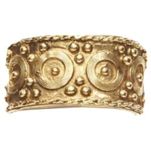 Chanel Haute Couture Etrcan ornate handcrafted gilded cuff bangle